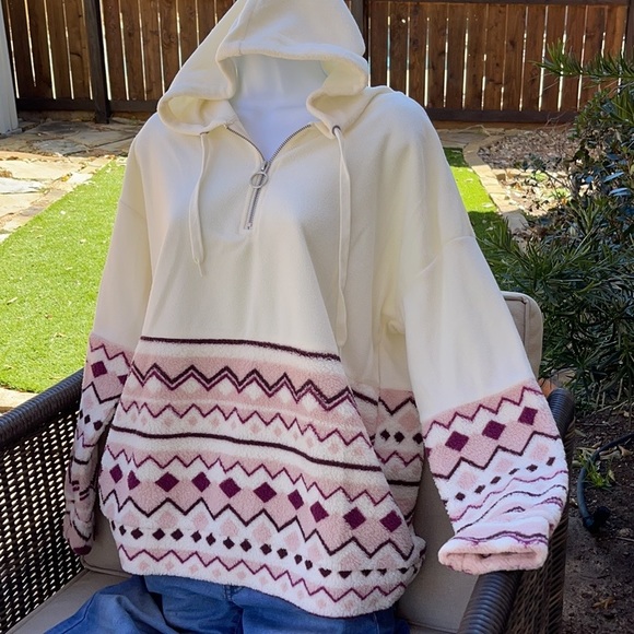 Sweatshirts, Hoodies, Sweaters etc S, M, L, XL - Picture 3 of 10